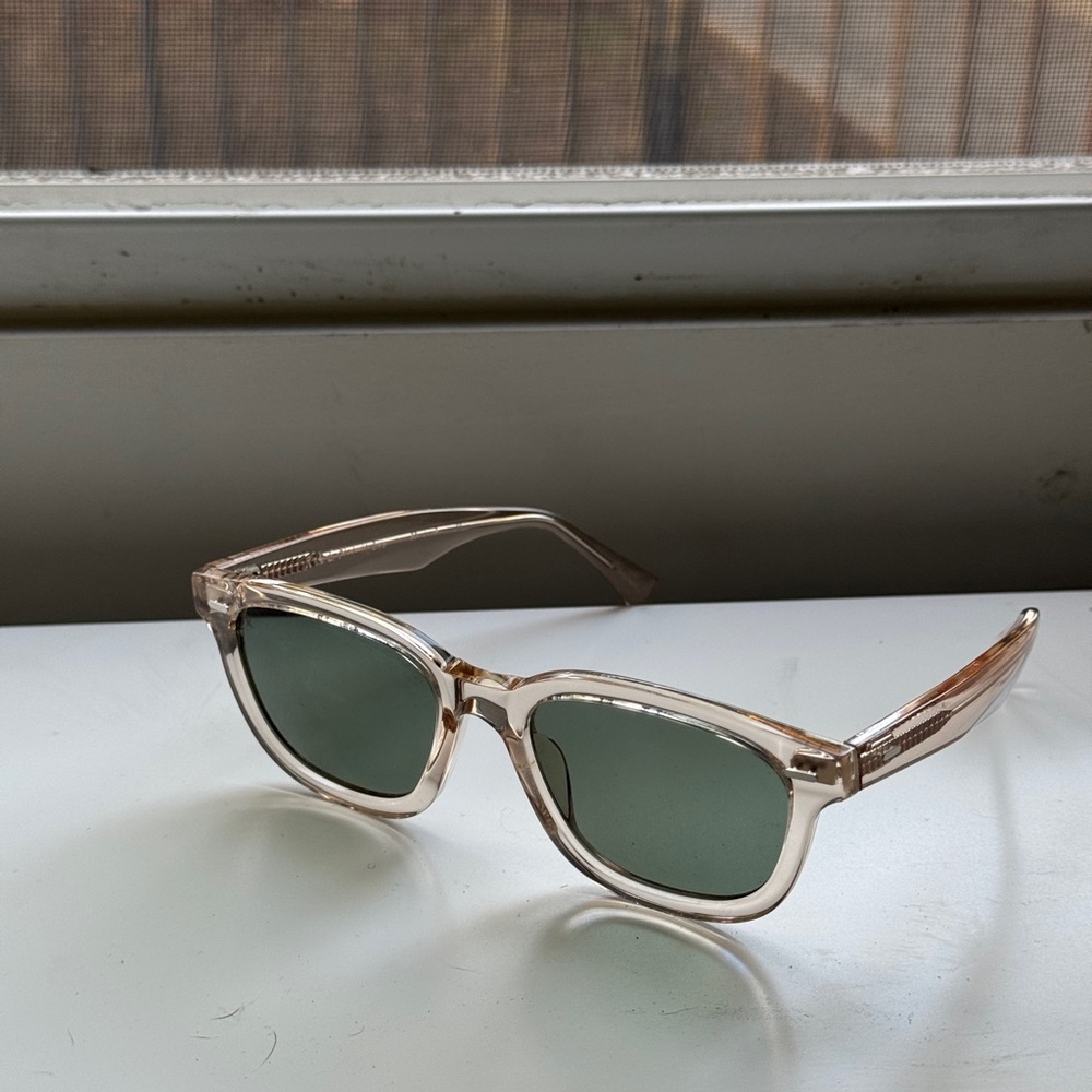 RAEN Ginger Sunglasses like new!